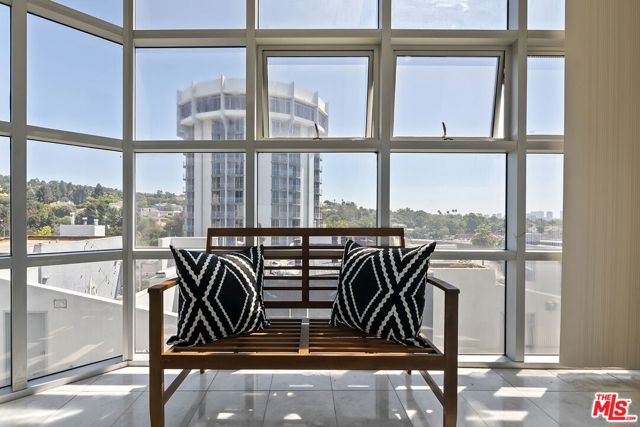 171 N Church Lane, Los Angeles CA: https://media.crmls.org/mediaz/606cc820-df21-4a3c-9fb2-278f1b570691.jpg