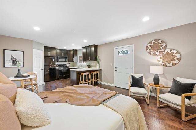 Image 23 of 33 For 10793 Via Cimborio Cir