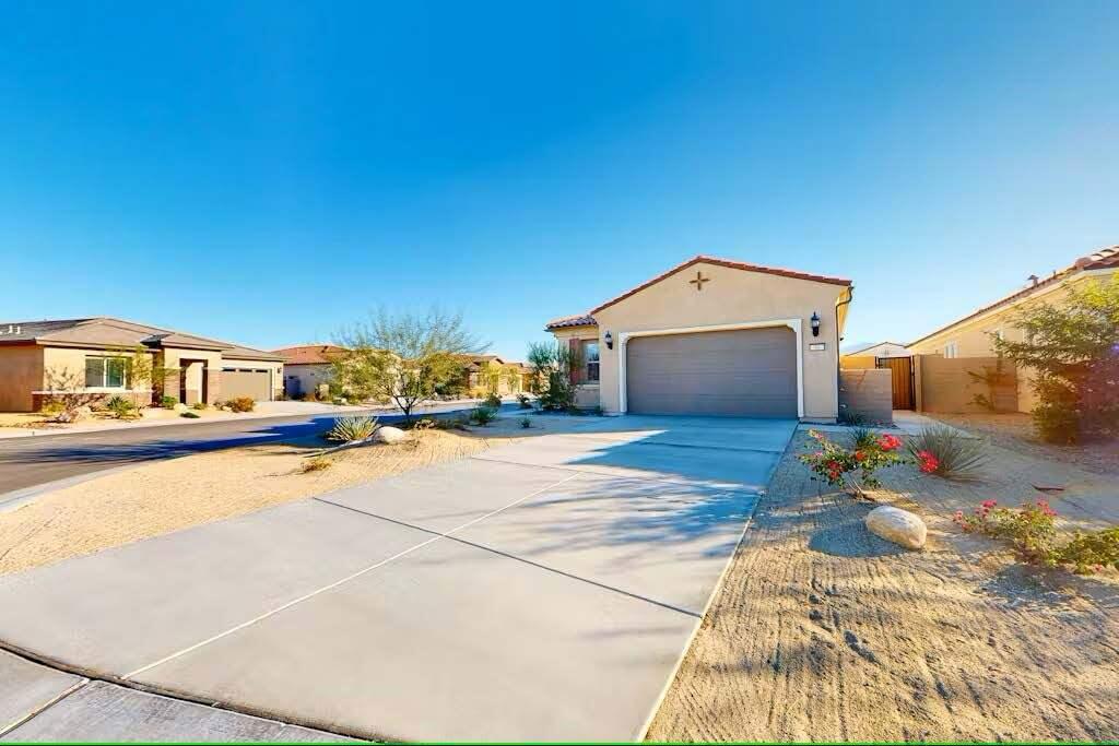 MLS #219130719DA image #2
