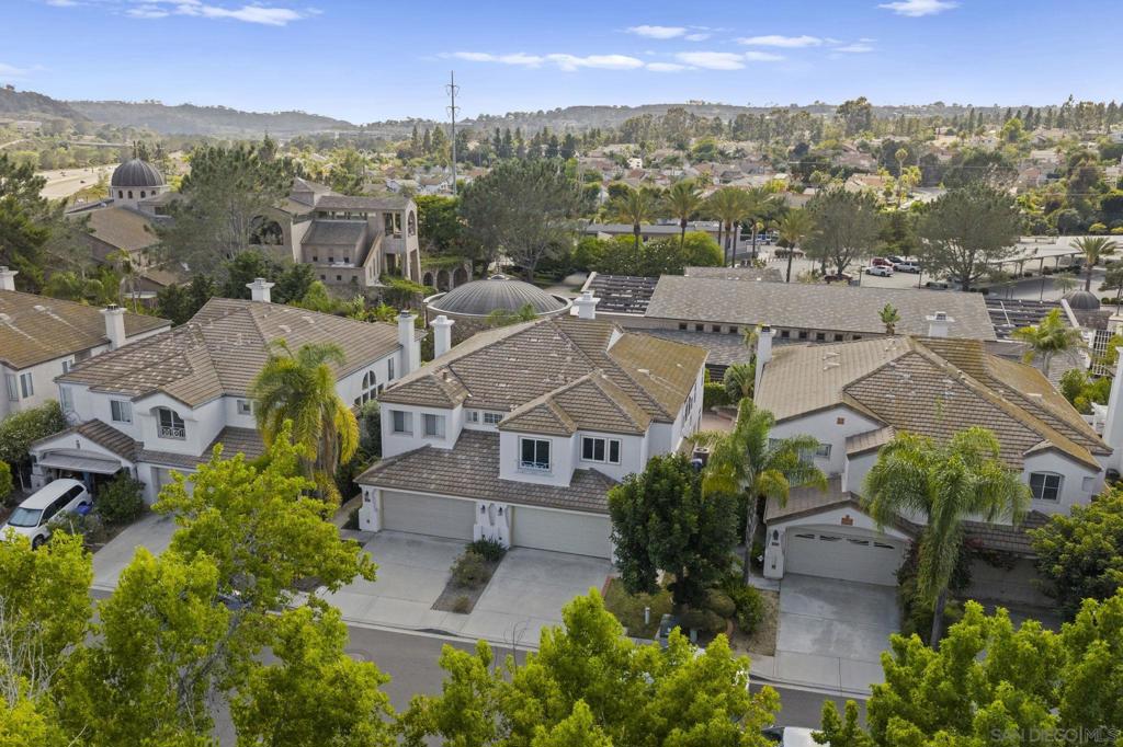 MLS #250033731SD img 34