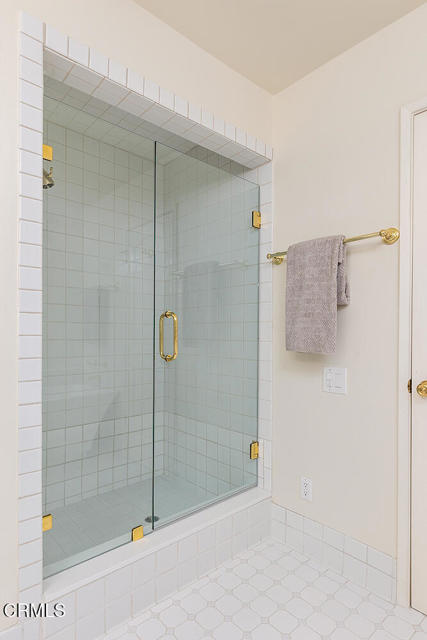 1200 S Orange Grove Boulevard, Pasadena CA: https://media.crmls.org/mediaz/6070121a-7704-4b53-8d76-ff6e418ebd0e.jpg