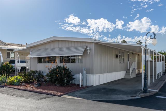 Detail Gallery Image 2 of 29 For 1501 Anza Ave Spc 54,  Vista,  CA 92084 - 2 Beds | 2 Baths