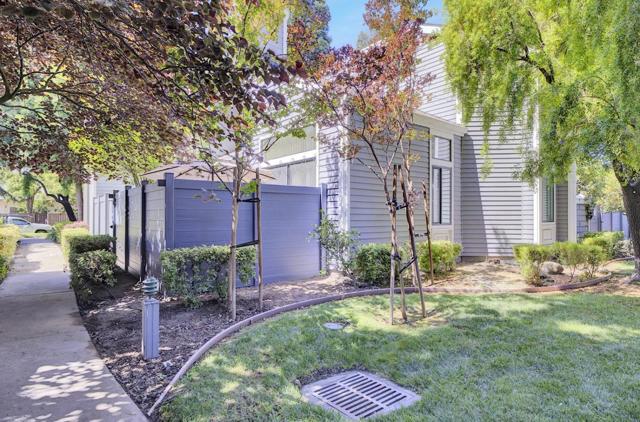 5391 Black Avenue, Pleasanton CA: https://media.crmls.org/mediaz/60721b8d-8d50-406b-b79d-d0952fef0f86.jpg