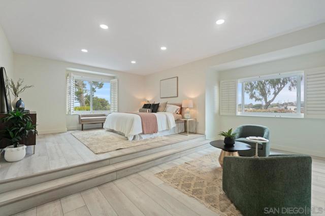 8206 Caminito Lacayo, La Jolla CA: https://media.crmls.org/mediaz/60729cdc-02d0-461e-9a67-822c553e2213.jpg