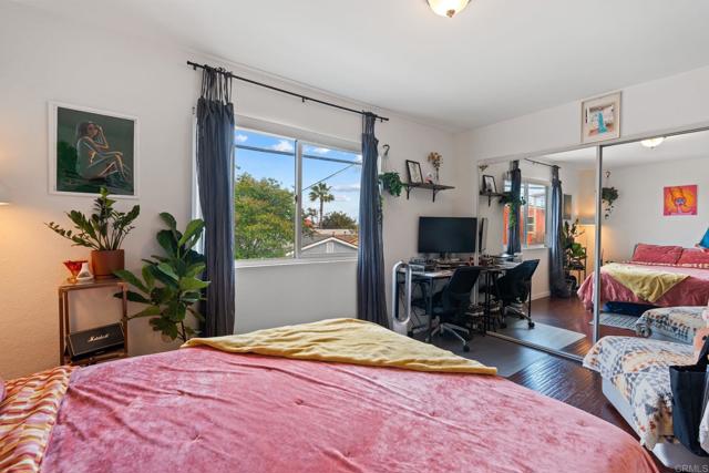 4239 35Th Street, San Diego CA: https://media.crmls.org/mediaz/607333d5-0b6b-4e25-a2de-bb4e4b96a900.jpg