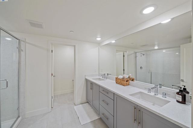 45099 Impress Common, Fremont CA: https://media.crmls.org/mediaz/60738a95-1c65-47f8-b2d9-256e54712e50.jpg