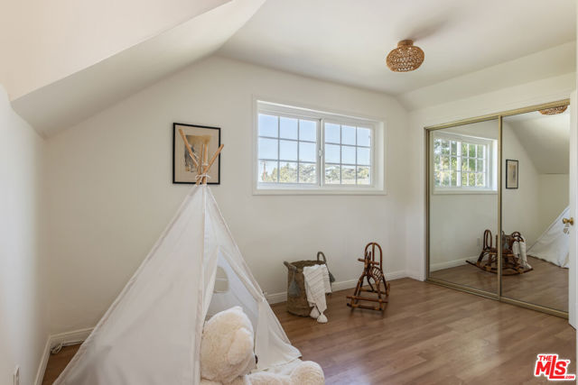 1945 Yosemite Drive, Los Angeles CA: https://media.crmls.org/mediaz/6073b8d9-4208-4e8f-8cfe-a598c5e52993.jpg