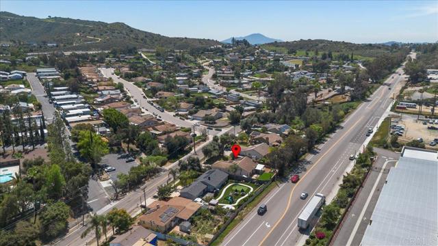 13170 Aurora Drive, El Cajon CA: https://media.crmls.org/mediaz/60756c42-29f0-49fb-b695-1d8719b06be6.jpg