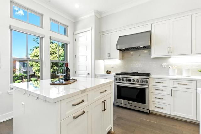 2014 W Middlefield Road, Mountain View CA: https://media.crmls.org/mediaz/607613e5-6e95-4323-a651-7b5984392930.jpg