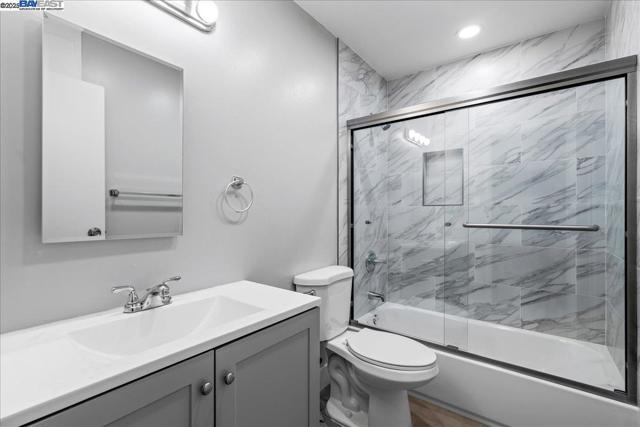 27070 Manon Ave, Hayward CA: https://media.crmls.org/mediaz/60761f15-6e42-4eea-b57d-eee0b63d1d7c.jpg