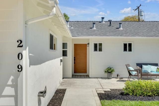209 Nob Hill Way, Los Gatos CA: https://media.crmls.org/mediaz/6076c98f-bd20-47a8-b09e-55bb1ba797d8.jpg