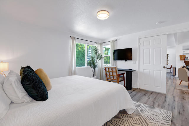 45468 Panorama Drive, Palm Desert CA: https://media.crmls.org/mediaz/6076ef7b-b931-49e8-8873-befe310e53d1.jpg