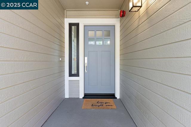 5593 Terra Granada Dr, Walnut Creek CA: https://media.crmls.org/mediaz/60772c7a-af0a-4150-8733-4ba9fac1d550.jpg