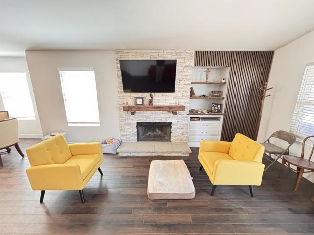 Image 3 of 21 For 32021 Sand Aster Cir