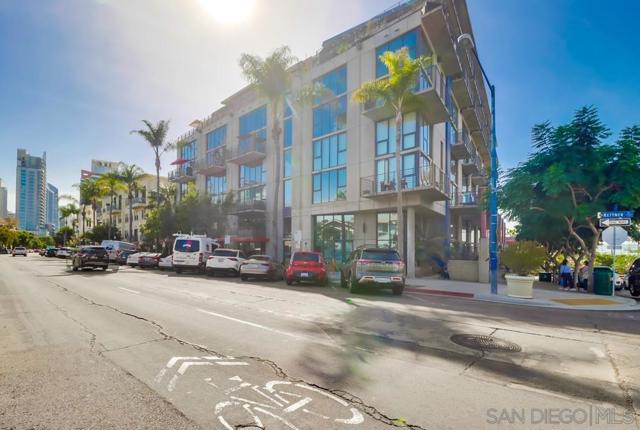 1780 Kettner, San Diego, California 92101, 2 Bedrooms Bedrooms, ,2 BathroomsBathrooms,Condominium,For Sale,Kettner,240027960SD