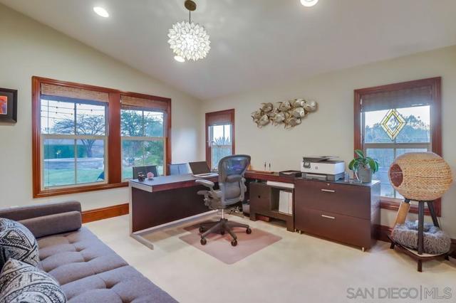 8457 Lower Scarborough, San Diego CA: https://media.crmls.org/mediaz/60793bcd-6fc2-43c3-a100-d95ed23affdb.jpg
