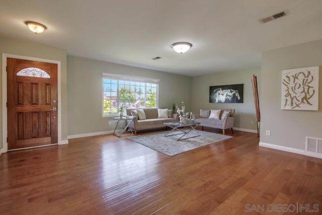 4642 Leathers, San Diego CA: https://media.crmls.org/mediaz/6079bb9c-1c81-43b1-b28e-7ec8ac716faf.jpg
