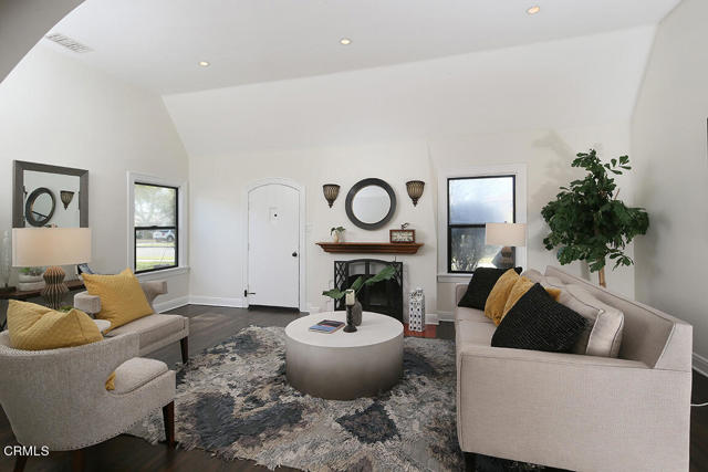 652 N Orchard Drive, Burbank, CA, 91506 652 N Orchard Drive, Burbank, CA, 91506