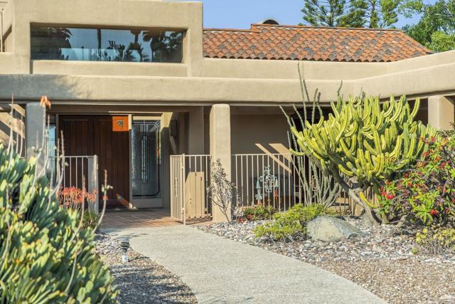 Detail Gallery Image 4 of 75 For 30663 via Maria Elena, Bonsall,  CA 92003 - 4 Beds | 5 Baths