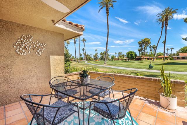 56 Majorca Drive, Rancho Mirage CA: https://media.crmls.org/mediaz/607b6b3b-cde1-49c8-9033-ab9824740fee.jpg