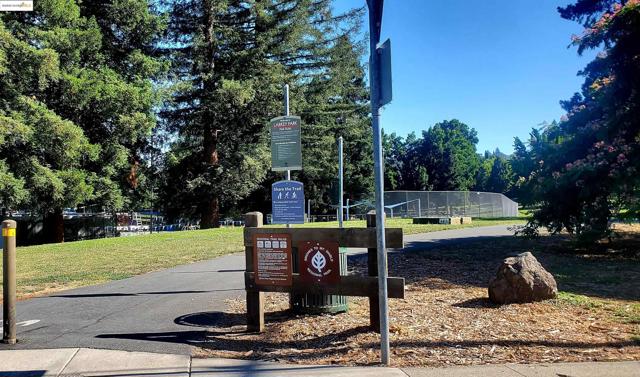 1510 Encanto, Walnut Creek CA: https://media.crmls.org/mediaz/607bbbbe-ded9-47cb-9a91-c06a7ebf6728.jpg