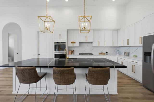 50245 Mountain Shadows Road, La Quinta CA: https://media.crmls.org/mediaz/607bcb39-f564-4f9f-87e8-dec063416b69.jpg