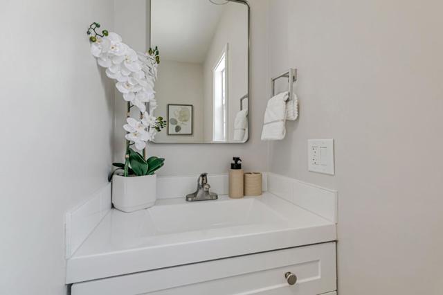 197 S 24th Street, San Jose CA: https://media.crmls.org/mediaz/607cc9e1-1b5a-4432-aaae-26ab9362dec4.jpg