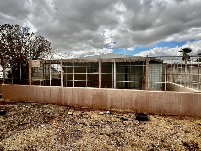 66775 Yucca Drive, Desert Hot Springs CA: https://media.crmls.org/mediaz/607d81fb-2131-4af4-b253-2cac1cf16de1.jpg