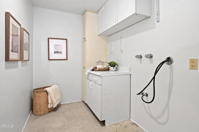 Detail Gallery Image 23 of 37 For 2329 Century Hill, Los Angeles,  CA 90067 - 2 Beds | 2 Baths