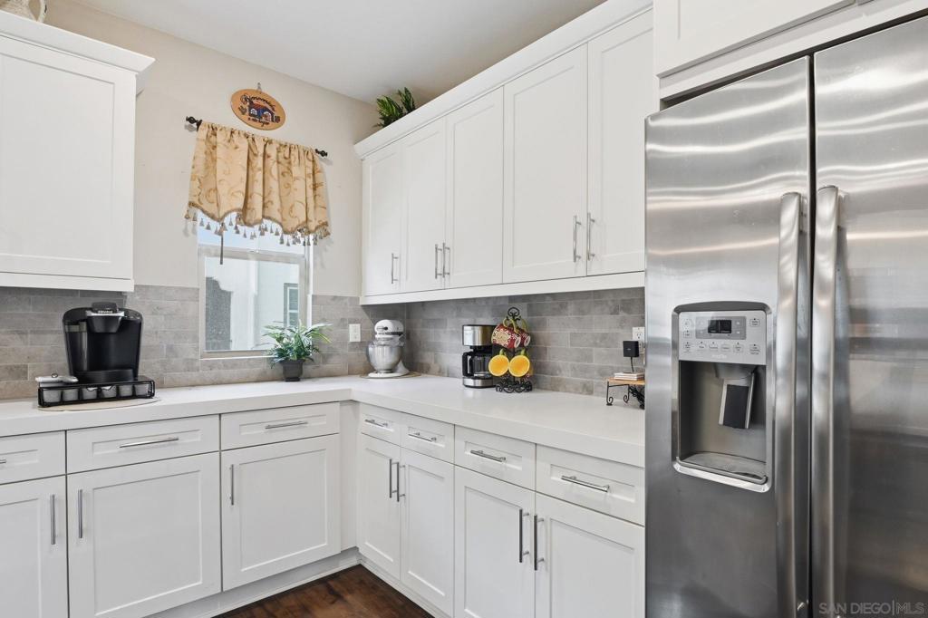 1576 Castillo Way - photo 17