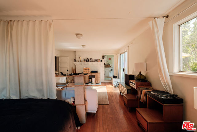 2326 Hidalgo Avenue, Los Angeles CA: https://media.crmls.org/mediaz/607ef647-c744-4785-b0ff-65ac9de870ef.jpg