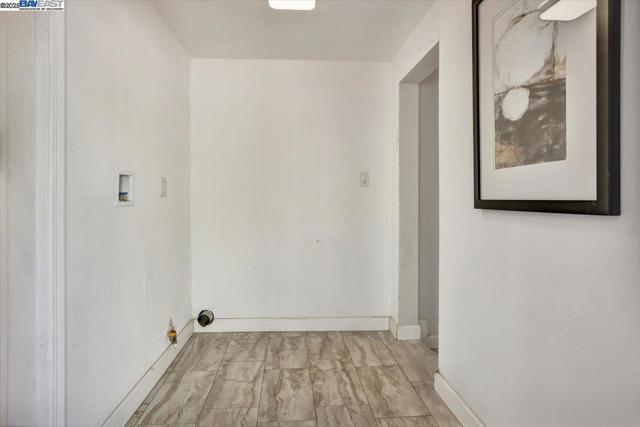 3180 Watt Ave, Sacramento CA: https://media.crmls.org/mediaz/607fe9d9-6bbf-4986-a4ad-64751cce7786.jpg