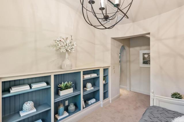 15985 Shannon Road, Los Gatos CA: https://media.crmls.org/mediaz/6080c723-efa1-414e-82d7-d4ba7034c6f6.jpg