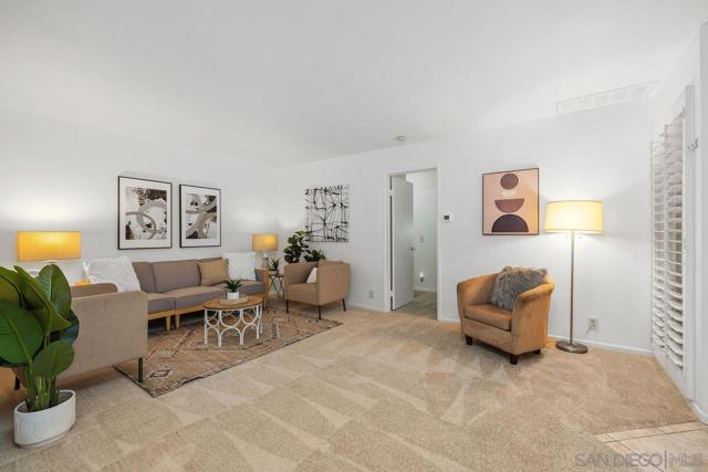 7349 Calle Cristobal, San Diego CA: https://media.crmls.org/mediaz/60812e12-6cad-45af-9cd3-bfdf6b6d7514.jpg