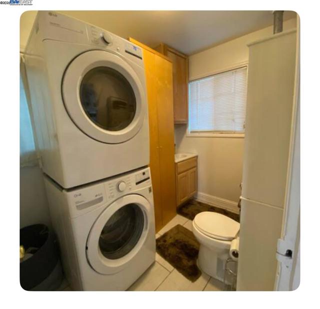 1112 Adason Dr, San Leandro CA: https://media.crmls.org/mediaz/6082439f-7c88-4eb4-a682-800c03503507.jpg