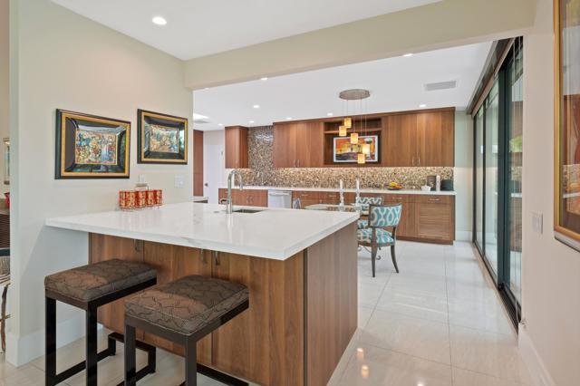 83 Princeton Drive, Rancho Mirage CA: https://media.crmls.org/mediaz/608316da-579a-4796-9aa3-3187458a02b6.jpg