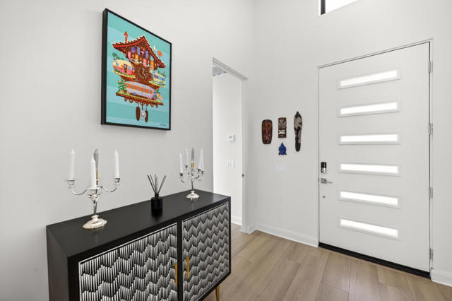 795 Obsidian W Loop, Palm Springs CA: https://media.crmls.org/mediaz/608332fa-051e-446c-bcd3-44ea6212abbf.jpg