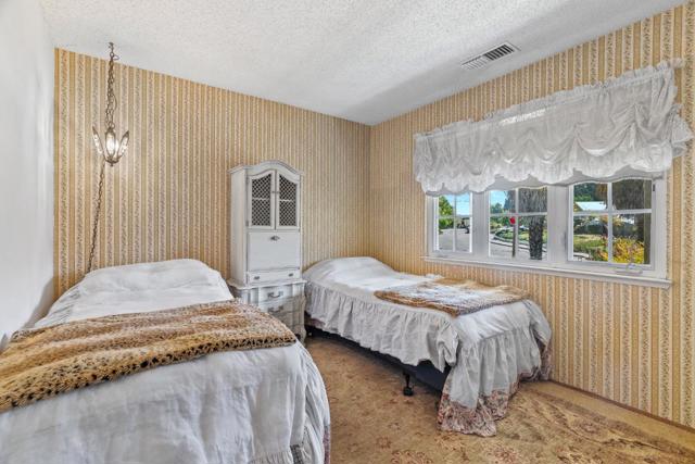 3560 Sevilla Drive, Soquel CA: https://media.crmls.org/mediaz/608376af-7a09-406b-9e05-be3c38d3d0ca.jpg