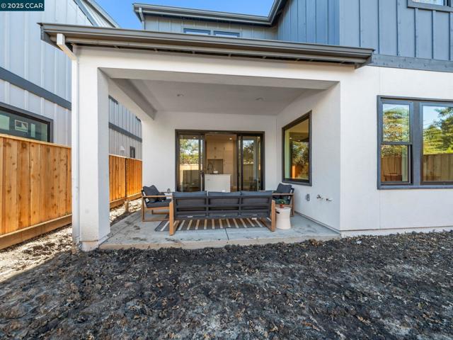 257 Haleena Place, Walnut Creek CA: https://media.crmls.org/mediaz/608453b5-8dab-42d8-8649-2c6b66a8e87e.jpg