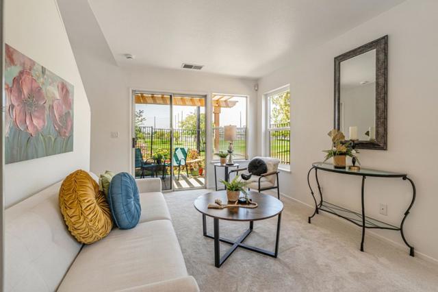 1517 Hermocilla Way, San Jose CA: https://media.crmls.org/mediaz/6084c4e4-02de-44aa-a877-7d0bd2c22584.jpg
