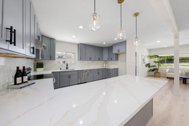 3505 Ibis Street, San Diego CA: https://media.crmls.org/mediaz/60850813-2b4d-41b7-ab57-65d10dc5e165.jpg