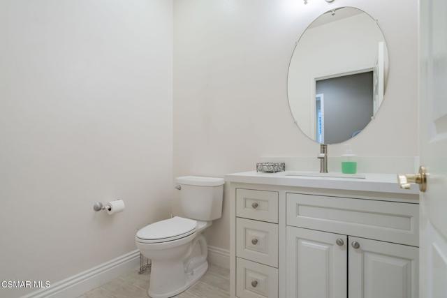 4260 Crabapple Court, Moorpark CA: https://media.crmls.org/mediaz/6086b1a0-335a-4b7c-b025-3e9996129e71.jpg