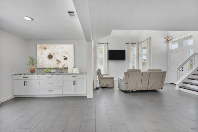 Detail Gallery Image 9 of 28 For 31710 Corte Cardenas, Temecula,  CA 92592 - 3 Beds | 2/1 Baths