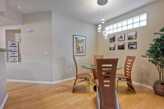 2400 5th Avenue 225, San Diego CA: https://media.crmls.org/mediaz/60872243-aa19-4cc5-a678-7b738f3390c1.jpg