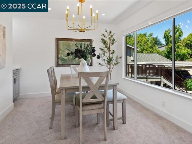 2175 Cactus Ct, Walnut Creek CA: https://media.crmls.org/mediaz/6087b51a-745a-42b2-a279-bb07705e616a.jpg