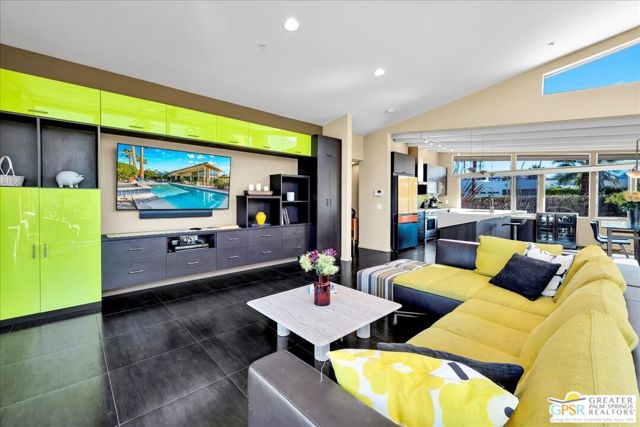 1554 E San Lucas Road, Palm Springs CA: https://media.crmls.org/mediaz/6087c8c9-b33b-4296-a9ba-86e45d477709.jpg