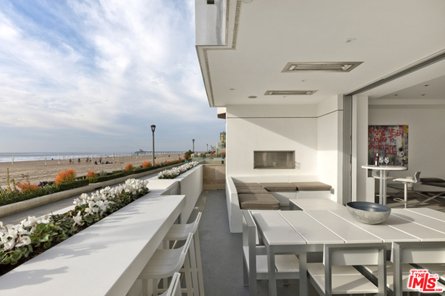 108 THE STRAND, Manhattan Beach, California 90266, 5 Bedrooms Bedrooms, ,8 BathroomsBathrooms,Residential,Sold,THE STRAND,25486205