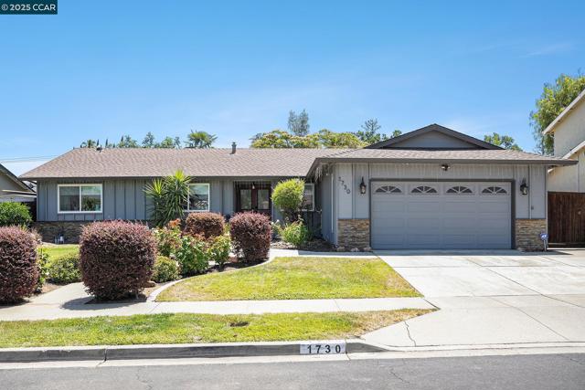 1730 Claycord Ave, Concord CA: https://media.crmls.org/mediaz/60896985-63d5-4850-a6f3-0b625cc23e01.jpg