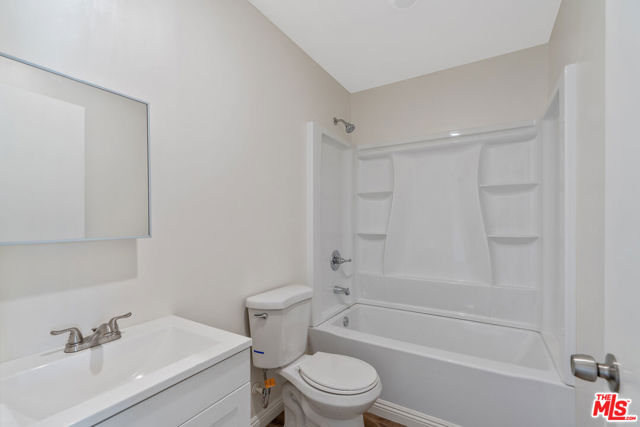 945 N Ditman Avenue, Los Angeles CA: https://media.crmls.org/mediaz/608a8da9-4c70-48b2-bd2e-f66ec05f4241.jpg