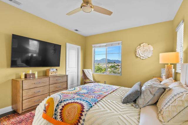 Detail Gallery Image 21 of 37 For 2233 Capistrano Way #18,  Chula Vista,  CA 91915 - 4 Beds | 3 Baths